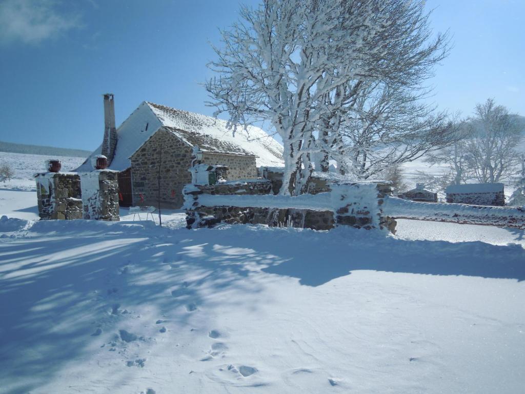 Bed and Breakfast Le Francillon Les Estables Zewnętrze zdjęcie